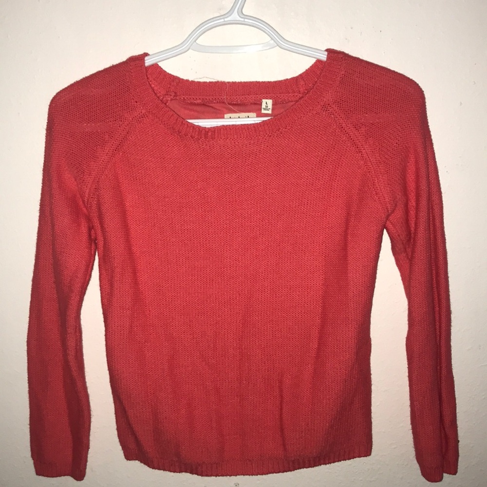 Coral Woven Sweater W/ Lace Design On Back